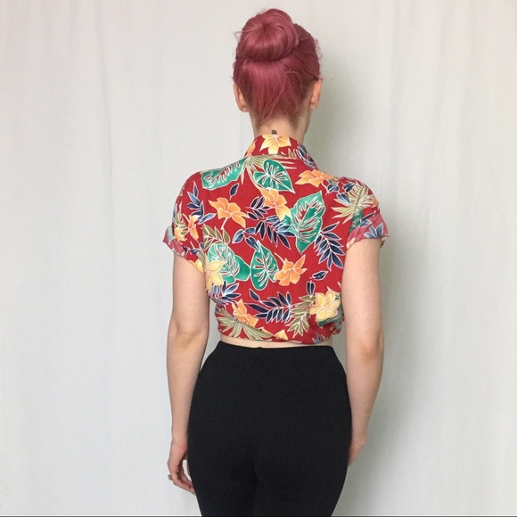 Tropical button-down red blouse - Picture 2 of 4